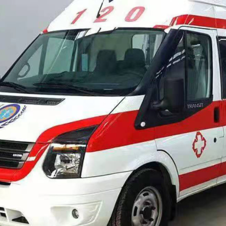 岚皋非急救护送病人转院租赁救护车的优缺点对比